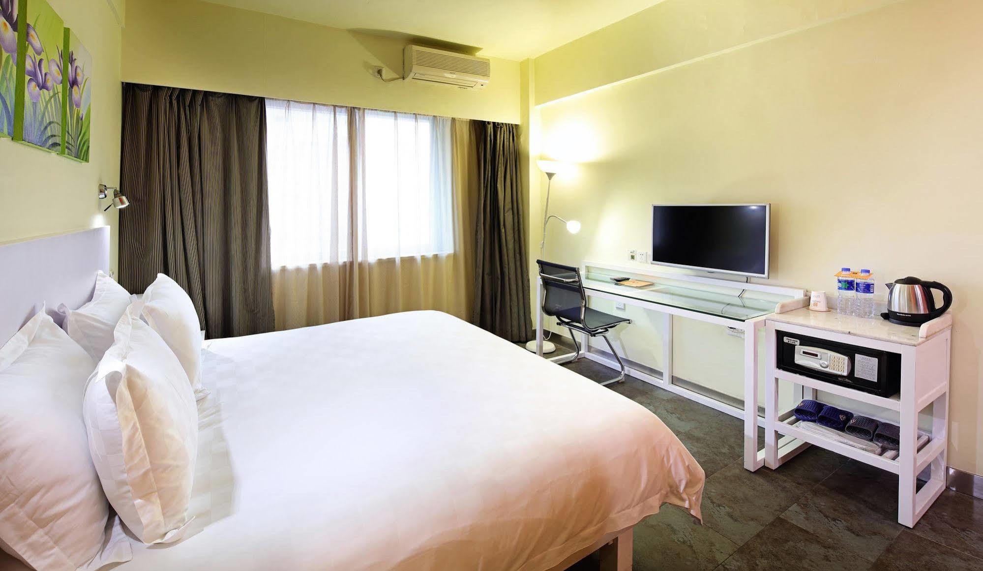 Yanjiang East Garden Inn 広州 エクステリア 写真